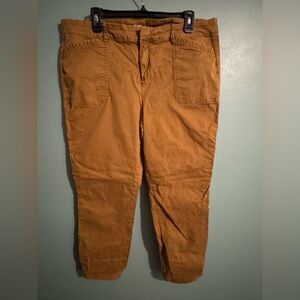 Old Navy pixie pant